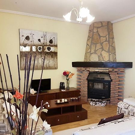 Casa Rural Claudia Albarracín エクステリア 写真